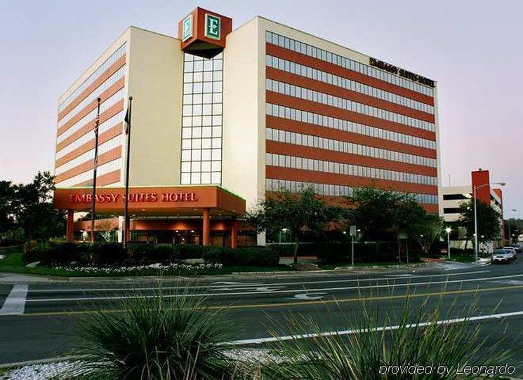 奥斯汀市中心南国会希尔顿尊盛酒店 奧斯汀 外观 照片